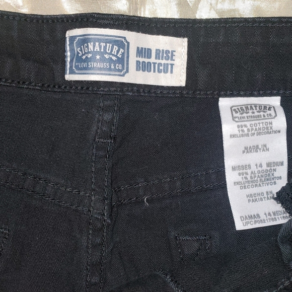 Levi's Signature Mid Rise Black Jeans Sz. 14 - Picture 4 of 7